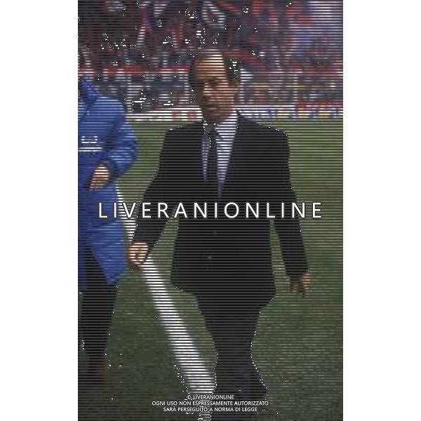 RETROSPETTIVA FRANCO SCOGLIO ALLENATORE CALCIO NELLA FOTO FRANCO SCOGLIO ALLENATORE GENOA CALCIO 1988 AG ALDO LIVERANI SAS