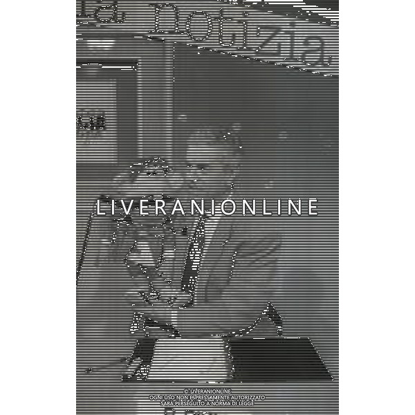 TRASMISSIONE TELEVISIVA STRISCIA LA NOTIZIA NELLA FOTO EZIO GREGGIO E PISU RAFFEALE AG ALDO LIVERANI SAS