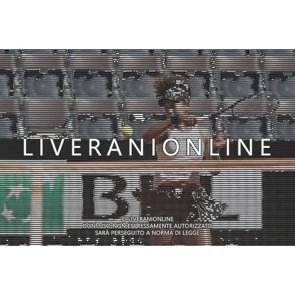 Roma 16/05/2019 - INTERNAZIONALI BNL D\' Italia 2019 - Naomi Osaka vs Dominika Cibulkova - nella foto: Naomi Osaka ©Claudio Zamagni/Agenzia Aldo Liverani s.a.s. Naomi Osaka during the match between Naomi Osaka and Dominika Cibulkova at the The Internazionali BNL d\'Italia 2019 at Foro Italico on May 16, 2019 in Rome, Italy. Photo Credit by Claudio Zamagni-Aldo Liverani Photo Agency / AGENZIA ALDO LIVERANI SAS