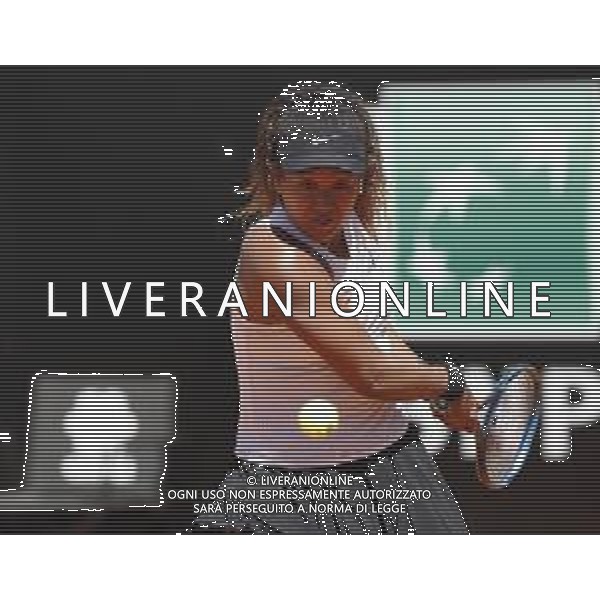 Roma 16/05/2019 - INTERNAZIONALI BNL D\' Italia 2019 - Naomi Osaka vs Dominika Cibulkova - nella foto: Naomi Osaka ©Claudio Zamagni/Agenzia Aldo Liverani s.a.s. Naomi Osaka during the match between Naomi Osaka and Dominika Cibulkova at the The Internazionali BNL d\'Italia 2019 at Foro Italico on May 16, 2019 in Rome, Italy. Photo Credit by Claudio Zamagni-Aldo Liverani Photo Agency / AGENZIA ALDO LIVERANI SAS