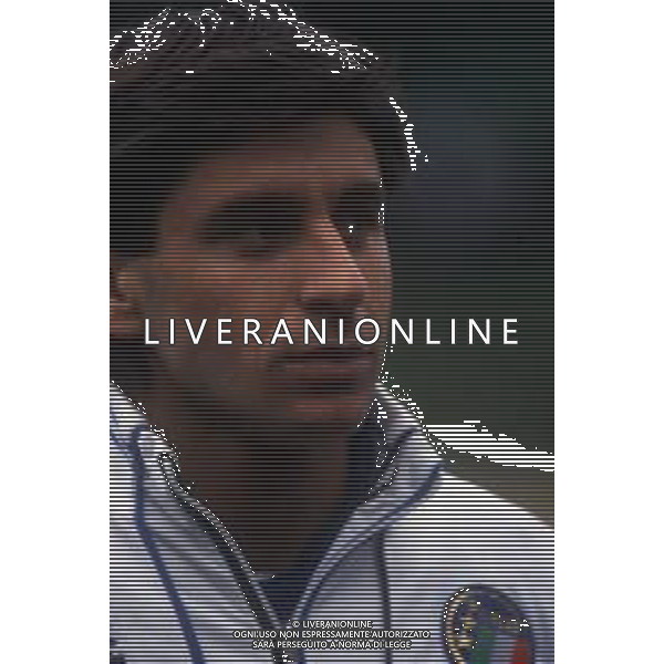 RETROSPETTIVA MASSIMO CRIPPA CALCIATORE NELLA FOTO MASSIMO CRIPPA CON LA MAGLIA DELLA NAZIONALE ITALIANA 1987-88 AG ALDO LIVERANI SAS
