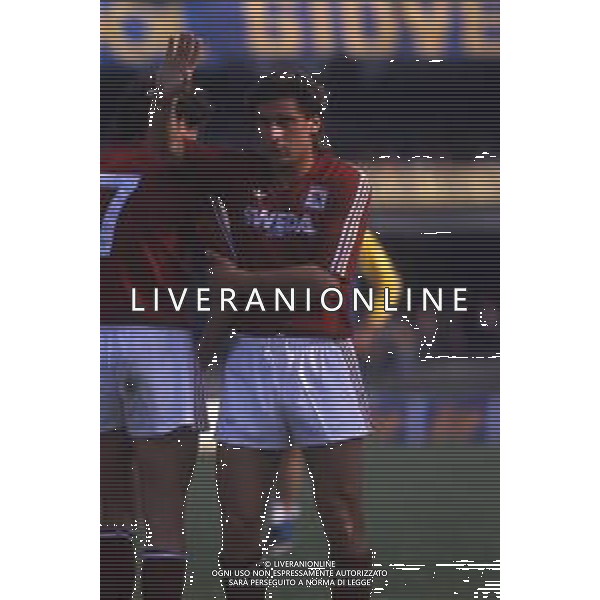 RETROSPETTIVA MASSIMO CRIPPA CALCIATORE NELLA FOTO MASSIMO CRIPPA CON LA MAGLIA DEL TORINO CALCIO 1987-1988 AG ALDO LIVERANI SAS