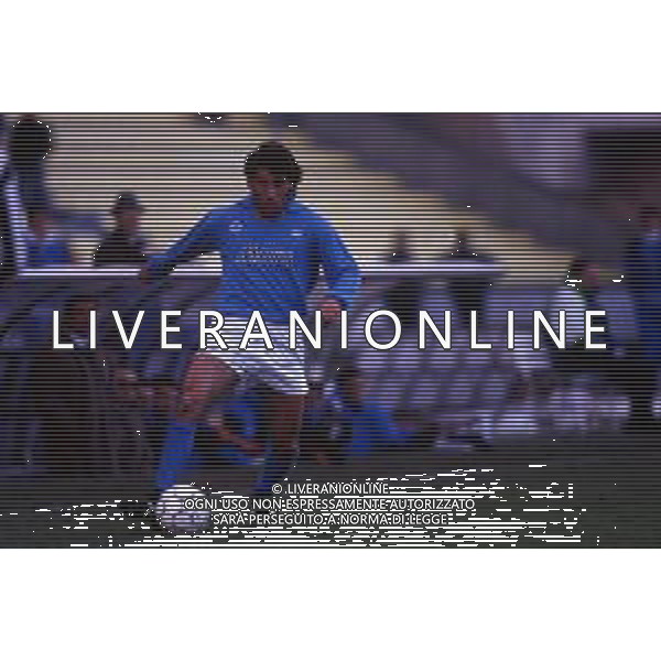 RETROSPETTIVA MASSIMO CRIPPA CALCIATORE NELLA FOTO MASSIMO CRIPPA CON LA MAGLIA DEL NAPOLI CALCIO 1989-1990 AG ALDO LIVERANI SAS