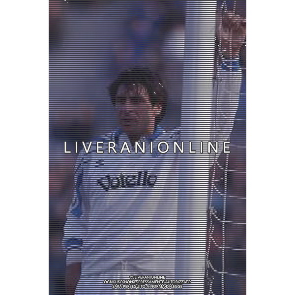 RETROSPETTIVA MASSIMO CRIPPA CALCIATORE NELLA FOTO MASSIMO CRIPPA CON LA MAGLIA DEL NAPOLI CALCIO 1991-1992 AG ALDO LIVERANI SAS