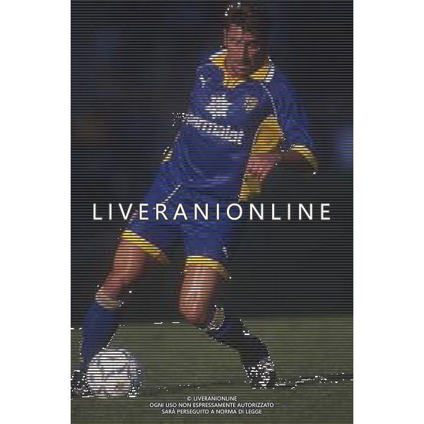 RETROSPETTIVA MASSIMO CRIPPA CALCIATORE NELLA FOTO MASSIMO CRIPPA CON LA MAGLIA DEL PARMA CALCIO 1997-1998 AG ALDO LIVERANI SAS