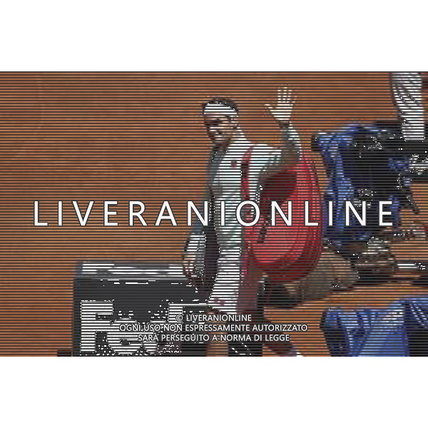 Roma 16/05/2019 - INTERNAZIONALI BNL D\' Italia 2019 - Joao Sousa vs Roger Federer - nella foto: Roger Federer©Claudio Zamagni/Agenzia Aldo Liverani s.a.s. Roger Federer during the match between Joao Sousa and Roger Federer at the The Internazionali BNL d\'Italia 2019 at Foro Italico on May 16, 2019 in Rome, Italy. Photo Credit by Claudio Zamagni-Aldo Liverani Photo Agency / AGENZIA ALDO LIVERANI SAS