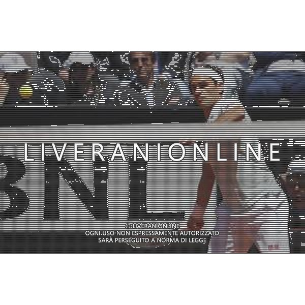Roma 16/05/2019 - INTERNAZIONALI BNL D\' Italia 2019 - Joao Sousa vs Roger Federer - nella foto: Roger Federer ©Claudio Zamagni/Agenzia Aldo Liverani s.a.s. Roger Federerduring the match between Joao Sousa and Roger Federer at the The Internazionali BNL d\'Italia 2019 at Foro Italico on May 16, 2019 in Rome, Italy. Photo Credit by Claudio Zamagni-Aldo Liverani Photo Agency / AGENZIA ALDO LIVERANI SAS