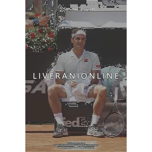 Roma 16/05/2019 - INTERNAZIONALI BNL D\' Italia 2019 - Joao Sousa vs Roger Federer - nella foto: Roger Federer ©Claudio Zamagni/Agenzia Aldo Liverani s.a.s. Roger Federer during the match between Joao Sousa and Roger Federer at the The Internazionali BNL d\'Italia 2019 at Foro Italico on May 16, 2019 in Rome, Italy. Photo Credit by Claudio Zamagni-Aldo Liverani Photo Agency / AGENZIA ALDO LIVERANI SAS