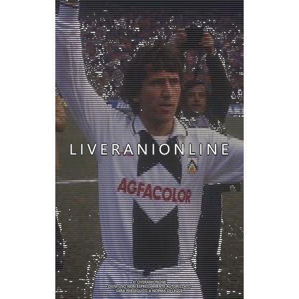 RETROSPETTIVA ZICO PSEUDONIMO DI ARTHUR ANTUNES COIMBRA CALCIATORE NELLA FOTO ZICO PSEUDONIMO DI ARTHUR ANTUNES COIMBRA CON LA MAGLIA DELL\'UDINESE CALCIO AG ALDO LIVERANI SAS