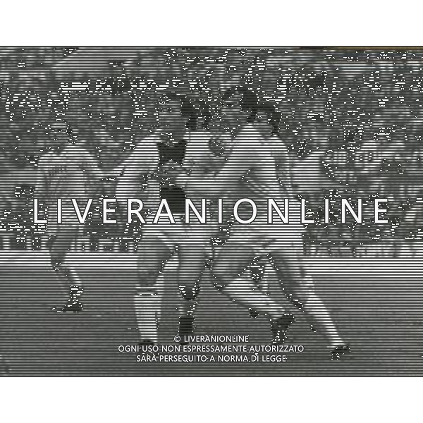 RETROSPETTIVA ZICO PSEUDONIMO DI ARTHUR ANTUNES COIMBRA CALCIATORE NELLA FOTO ZICO PSEUDONIMO DI ARTHUR ANTUNES COIMBRA CON LA MAGLIA DELL\'UDINESE CALCIO AG ALDO LIVERANI SAS