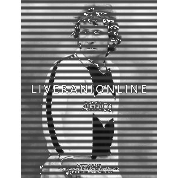 RETROSPETTIVA ZICO PSEUDONIMO DI ARTHUR ANTUNES COIMBRA CALCIATORE NELLA FOTO ZICO PSEUDONIMO DI ARTHUR ANTUNES COIMBRA CON LA MAGLIA DELL\'UDINESE CALCIO AG ALDO LIVERANI SAS