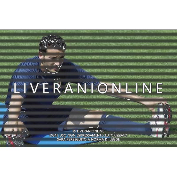 Coverciano 31/05/2005 Raduno e Allenamento della Nazionale Italiana Calcio nella foto gianluca zambrotta ph gianni nucci/agenzia aldo liverani