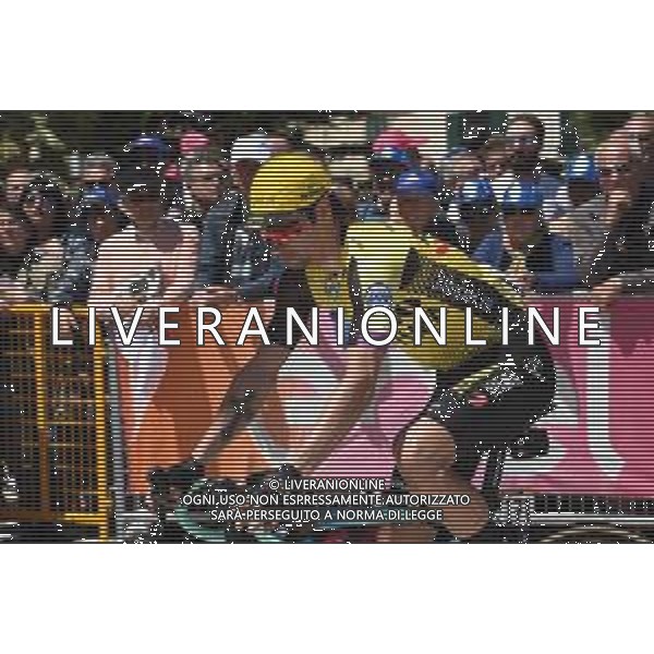 17-05-2019 Giro D\'italia; Tappa 07 Vasto - L\'aquila; 2019, Jumbo - Visma; Roglic, Primoz; Vasto; © SIROTTI / AGENZIA ALDO LIVERANI SAS