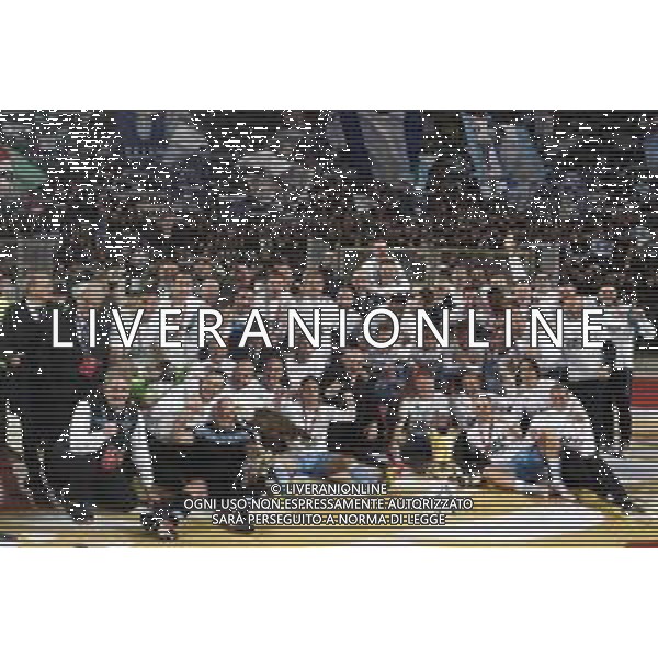 Atalanta - Lazio Finale di Coppa Italia 2019 TIM CUP 15/05/2019 - nella foto: esultanza finale lazio con la coppa ©Claudio Zamagni/Agenzia Aldo Liverani final exultation of lazio with the trophy during Italian TIM CUP final match between Atalanta and Lazio at Rome Olympic Stadium on May 15 2019 photo credit by Claudio Zamagni/Aldo Liverani Photo Agency