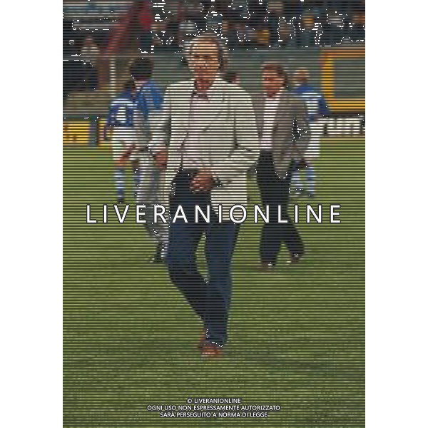 RETROSPETTIVA LUIS CESAR MENOTTI ALLENATORE NELLA FOTO LUIS CESAR MENOTTI ALLENATORE SAMPDORIA CALCIO 1997 AG ALDO LIVERANI SAS