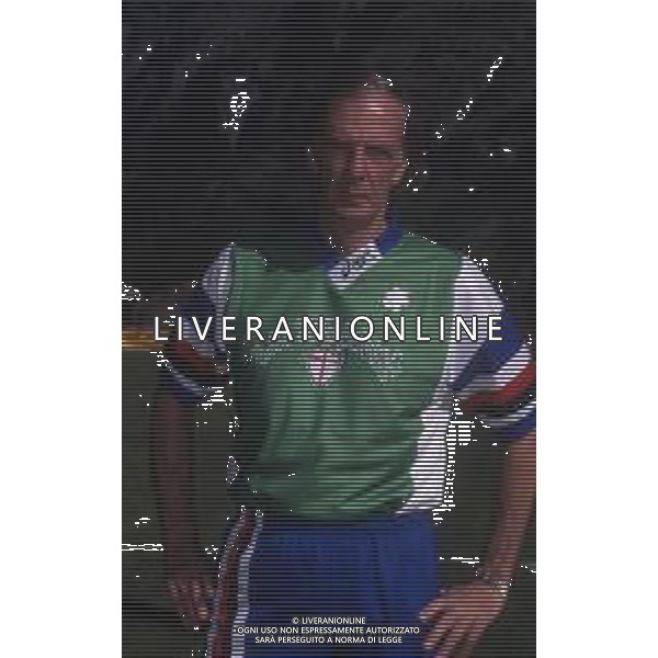 RETROSPETTIVA LUIS CESAR MENOTTI ALLENATORE NELLA FOTO LUIS CESAR MENOTTI ALLENATORE SAMPDORIA CALCIO 1997 AG ALDO LIVERANI SAS