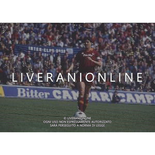 RETROSPETTIVA AGOSTINO DI BARTOLOMEI CALCIATORE 1983 NELLA FOTO AGOSTINO DI BARTOLOMEI CON LA MAGLIA DELLA ROMA CALCIO AG ALDO LIVERANI SAS