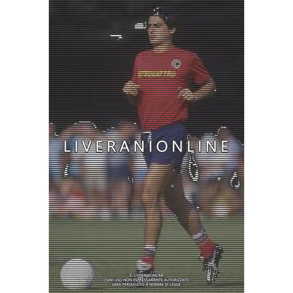 RETROSPETTIVA AGOSTINO DI BARTOLOMEI CALCIATORE 1984-85 NELLA FOTO AGOSTINO DI BARTOLOMEI CON LA MAGLIA DEL MILAN CALCIO AG ALDO LIVERANI SAS