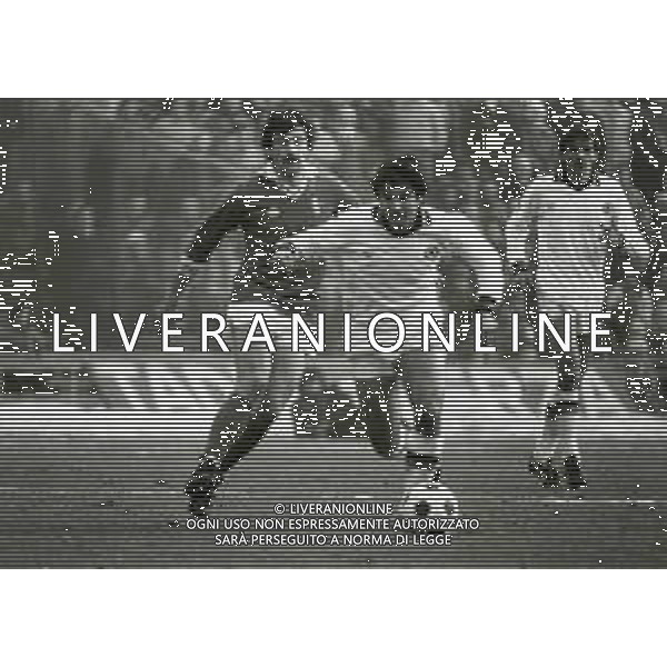 RETROSPETTIVA AGOSTINO DI BARTOLOMEI CALCIATORE NELLA FOTO AGOSTINO DI BARTOLOMEI CON LA MAGLIA DELLA ROMA CALCIO AG ALDO LIVERANI SAS