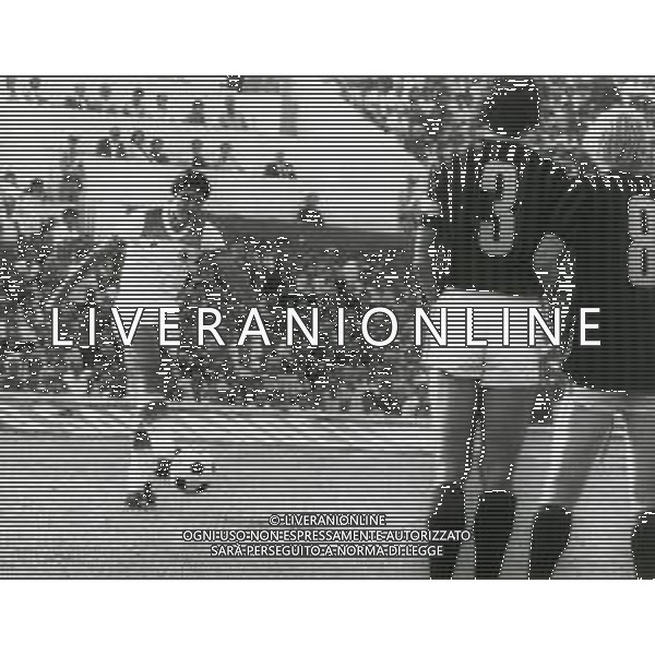 RETROSPETTIVA AGOSTINO DI BARTOLOMEI CALCIATORE NELLA FOTO AGOSTINO DI BARTOLOMEI CON LA MAGLIA DELLA ROMA CALCIO AG ALDO LIVERANI SAS