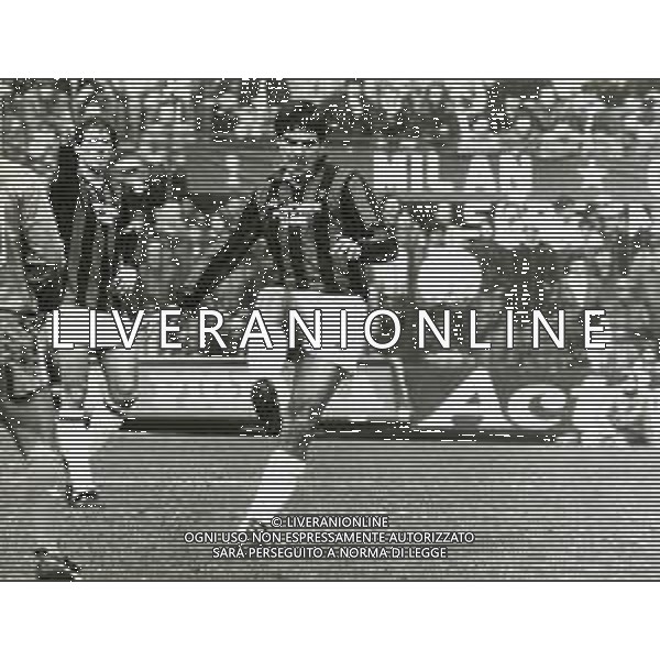 RETROSPETTIVA AGOSTINO DI BARTOLOMEI CALCIATORE NELLA FOTO AGOSTINO DI BARTOLOMEI CON LA MAGLIA DEL MILAN AG ALDO LIVERANI SAS