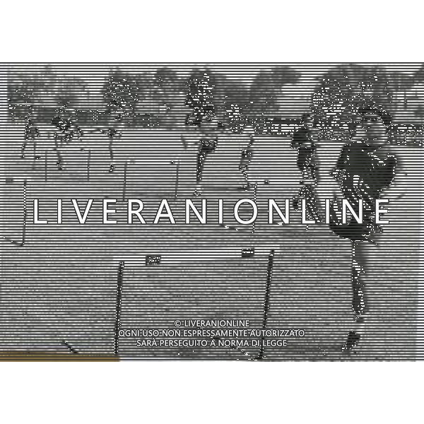 RETROSPETTIVA AGOSTINO DI BARTOLOMEI CALCIATORE NELLA FOTO AGOSTINO DI BARTOLOMEI IN ALLENAMENTO CON LA ROMA AG ALDO LIVERANI SAS