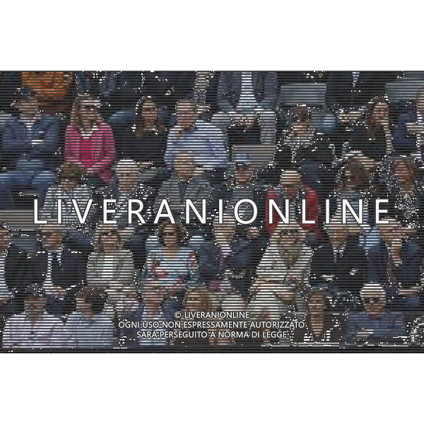 Roma 18/05/2019 - INTERNAZIONALI BNL D\' Italia 2019 - maschili - Stefanos Tsitsipas vs Rafael Nadal - nella foto: Paolo Bonolis in tribuna ©Claudio Zamagni/Agenzia Aldo Liverani s.a.s. during the semi-finals match between Stefanos Tsitsipas and Rafael Nadal at the The Internazionali BNL d\'Italia 2019 at Foro Italico on May 18, 2019 in Rome, Italy. Photo Credit by Claudio Zamagni-Aldo Liverani Photo Agency / AGENZIA ALDO LIVERANI SAS