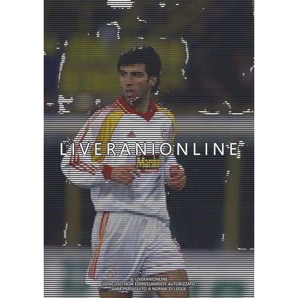 RETROSPETTIVA HAKAN SUKUR CALCIATORE NELLA FOTO HAKAN SUKUR CON LA MAGLIA DEL GALATASARAY AG ALDO LIVERANI SAS