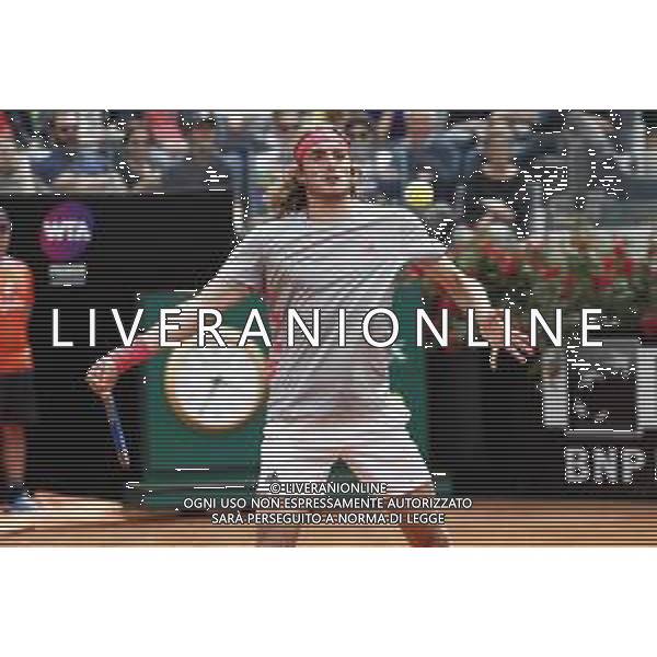 Roma 18/05/2019 - INTERNAZIONALI BNL D\' Italia 2019 - maschili - Stefanos Tsitsipas vs Rafael Nadal - nella foto: Stefanos Tsitsipas v©Claudio Zamagni/Agenzia Aldo Liverani s.a.s. Stefanos Tsitsipas during the semi-finals match between Stefanos Tsitsipas and Rafael Nadal at the The Internazionali BNL d\'Italia 2019 at Foro Italico on May 18, 2019 in Rome, Italy. Photo Credit by Claudio Zamagni-Aldo Liverani Photo Agency / AGENZIA ALDO LIVERANI SAS