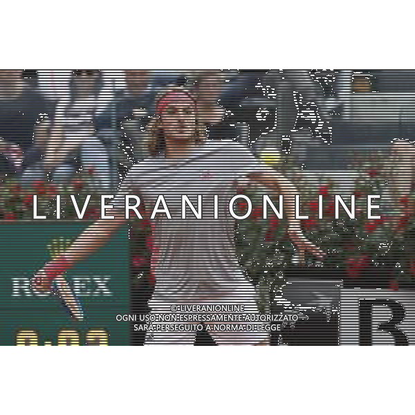 Roma 18/05/2019 - INTERNAZIONALI BNL D\' Italia 2019 - maschili - Stefanos Tsitsipas vs Rafael Nadal - nella foto: Stefanos Tsitsipas v©Claudio Zamagni/Agenzia Aldo Liverani s.a.s. Stefanos Tsitsipas v during the semi-finals match between Stefanos Tsitsipas and Rafael Nadal at the The Internazionali BNL d\'Italia 2019 at Foro Italico on May 18, 2019 in Rome, Italy. Photo Credit by Claudio Zamagni-Aldo Liverani Photo Agency / AGENZIA ALDO LIVERANI SAS