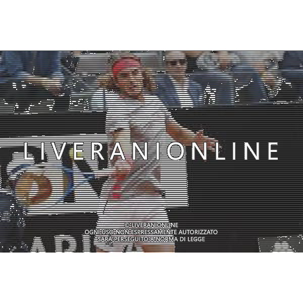 Roma 18/05/2019 - INTERNAZIONALI BNL D\' Italia 2019 - maschili - Stefanos Tsitsipas vs Rafael Nadal - nella foto: Stefanos Tsitsipas v ©Claudio Zamagni/Agenzia Aldo Liverani s.a.s. Stefanos Tsitsipas v during the semi-finals match between Stefanos Tsitsipas and Rafael Nadal at the The Internazionali BNL d\'Italia 2019 at Foro Italico on May 18, 2019 in Rome, Italy. Photo Credit by Claudio Zamagni-Aldo Liverani Photo Agency / AGENZIA ALDO LIVERANI SAS