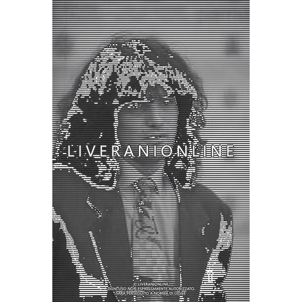RETROSPETTIVA FERNANDO COUTO CALCIATORE NELLA FOTO FERNANDO COUTO ALL\'AEROPORTO DI LINATE NELL\'ANN0 1994 AG ALDO LIVERANI SAS