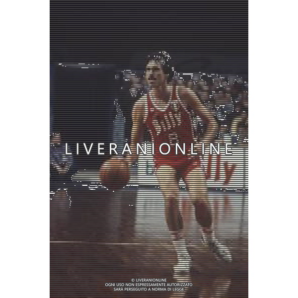 RETROSPETTIVA MIKE D\'ANTONI BASKET NELLA FOTO MIKE D\'ANTONI CON LA MAGLIA DEL BILLY MILANO 1982 AG ALDO LIVERANI SAS
