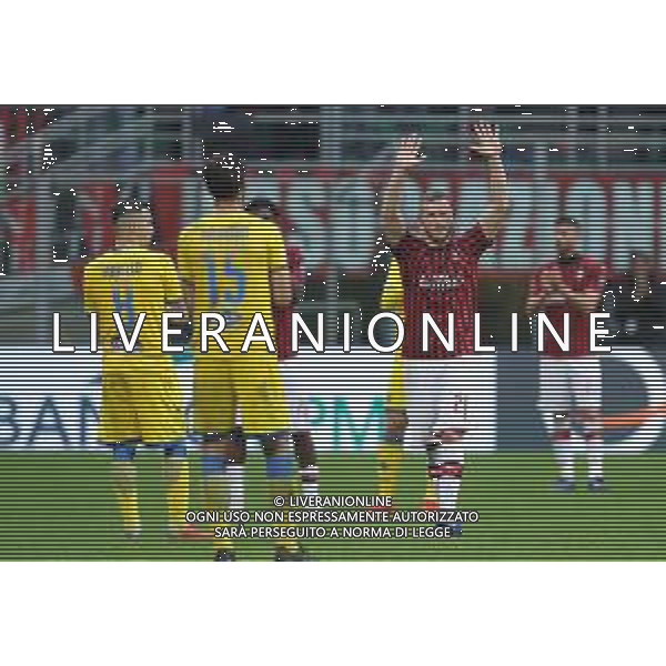 Campionato di Calcio Serie A TIM 2018/2019 37a Giornata Milano - 19.05.2019 Milan-Frosinone Nella Foto:abate sostituito e applaudito dai tifosi /Ph.Vitez-Ag. Aldo Liverani
