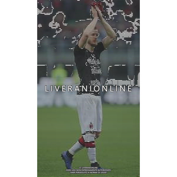 Campionato di Calcio Serie A TIM 2018/2019 37a Giornata Milano - 19.05.2019 Milan-Frosinone Nella Foto:abate iganzio saluta i tifosi /Ph.Vitez-Ag. Aldo Liverani