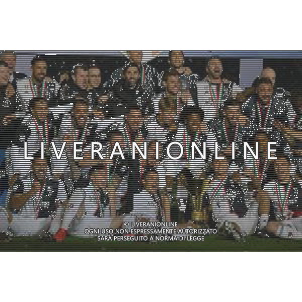 Torino 19-05-2019 Stadio Allianz Stadium Juventus vs Atalanta Serie A Tim 2018-2019 ©Falzone/Agenzia Aldo Liverani Nella foto: Premiazione Juventus Campione d\'Italia 2018/2019 - gruppo con la coppa © AGENZIA ALDO LIVERANI SAS