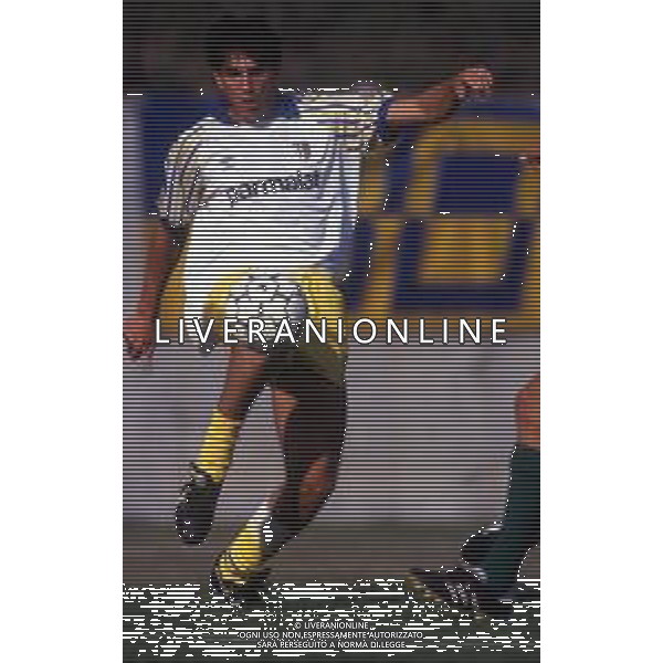 RETROSPETTIVA ALESSANDRO MELLI CALCIATORE NELLA FOTO ALESSANDRO MELLI CON LA MAGLIA DEL PARMA CALCIO AG ALDO LIVERANI SAS