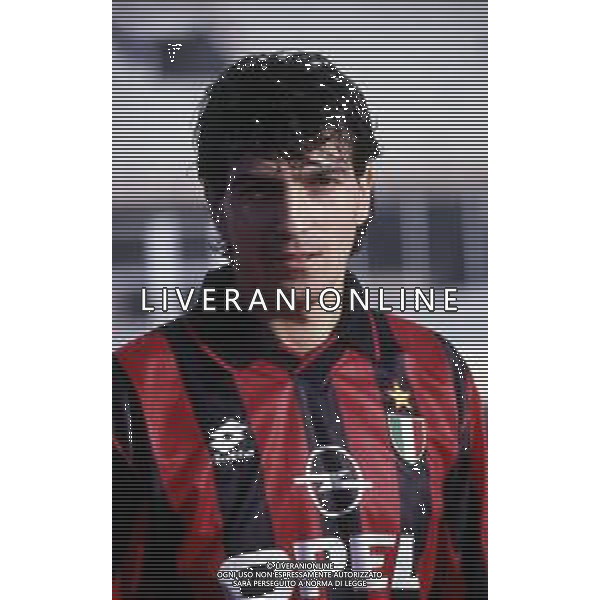 RETROSPETTIVA ALESSANDRO MELLI CALCIATORE NELLA FOTO ALESSANDRO MELLI CON LA MAGLIA DEL MILAN CALCIO AG ALDO LIVERANI SAS