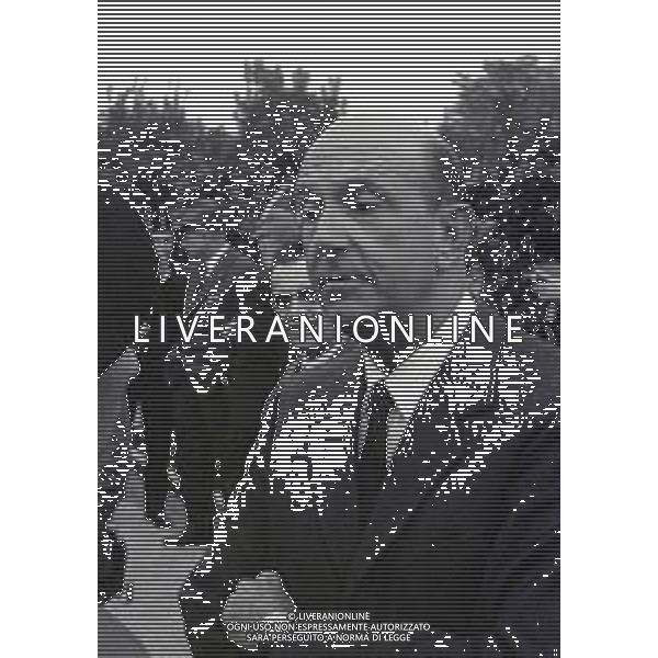 1966 CANNES RE UMBERTO DI SAVOIA INCONTRA I SUOI GENERALI NELLA FOTO RE UMBERTO DI SAVOIA INCONTRA I SUOI GENERALI AG ALDO LIVERANI SAS