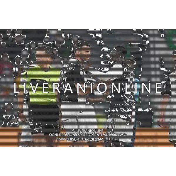 Torino 19-05-2019 Stadio Allianz Stadium Juventus vs Atalanta Serie A Tim 2018-2019 ©Falzone/Agenzia Aldo Liverani Nella foto: Andrea Barzagli lascia il campo per l\'ultima volta