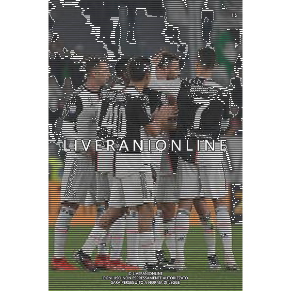 Torino 19-05-2019 Stadio Allianz Stadium Juventus vs Atalanta Serie A Tim 2018-2019 ©Falzone/Agenzia Aldo Liverani Nella foto: Andrea Barzagli lascia il campo per l\'ultima volta