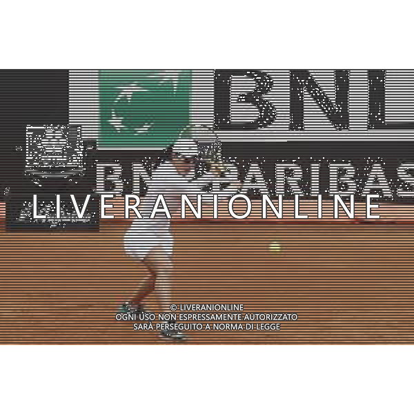 Roma 13/05/2019 - INTERNAZIONALI BNL D\' Italia 2019 - Saisai Zheng vs Gabrine Muguruza nella foto: Saisai Zheng ©Claudio Zamagni/Agenzia Aldo Liverani s.a.s. Saisai Zheng in action during the Woman Singles match between Saisai Zheng and Gabrine Muguruza at The Internazionali BNL d\'Italia 2019 at Foro Italico on May 13, 2015 in Rome, Italy. / AGENZIA ALDO LIVERANI SAS