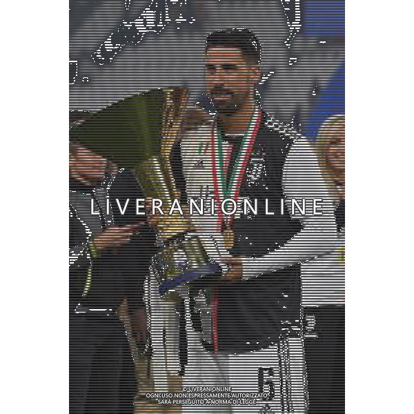 Torino 19-05-2019 Stadio Allianz Stadium Juventus vs Atalanta Serie A Tim 2018-2019 ©Falzone/Agenzia Aldo Liverani Nella foto: Sami Kedira con la coppa - Premiazione e Festeggiamenti a fine gara per la vittoria dello scudetto / AGENZIA ALDO LIVERANI SAS