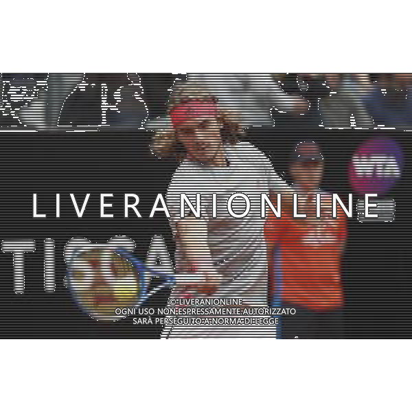 Roma 18/05/2019 - INTERNAZIONALI BNL D\' Italia 2019 - maschili - Stefanos Tsitsipas vs Rafael Nadal - nella foto: Stefanos Tsitsipas ©Claudio Zamagni/Agenzia Aldo Liverani s.a.s. Stefanos Tsitsipas during the semi-finals match between Stefanos Tsitsipas and Rafael Nadal at the The Internazionali BNL d\'Italia 2019 at Foro Italico on May 18, 2019 in Rome, Italy. Photo Credit by Claudio Zamagni-Aldo Liverani Photo Agency / AGENZIA ALDO LIVERANI SAS