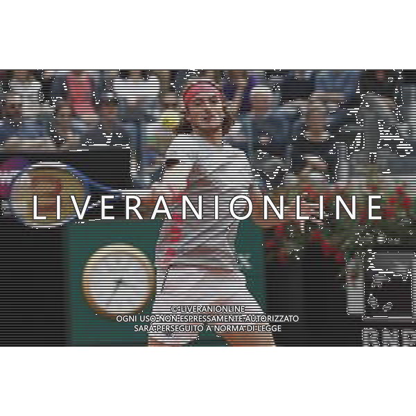 Roma 18/05/2019 - INTERNAZIONALI BNL D\' Italia 2019 - maschili - Stefanos Tsitsipas vs Rafael Nadal - nella foto: Stefanos Tsitsipas ©Claudio Zamagni/Agenzia Aldo Liverani s.a.s. Stefanos Tsitsipas during the semi-finals match between Stefanos Tsitsipas and Rafael Nadal at the The Internazionali BNL d\'Italia 2019 at Foro Italico on May 18, 2019 in Rome, Italy. Photo Credit by Claudio Zamagni-Aldo Liverani Photo Agency / AGENZIA ALDO LIVERANI SAS