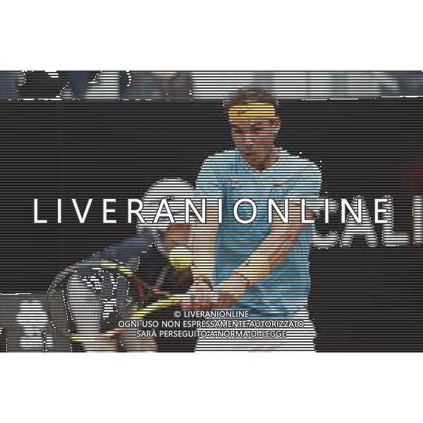 Roma 18/05/2019 - INTERNAZIONALI BNL D\' Italia 2019 - maschili - Stefanos Tsitsipas vs Rafael Nadal - nella foto: Stefanos Tsitsipas ©Claudio Zamagni/Agenzia Aldo Liverani s.a.s. Stefanos Tsitsipas during the semi-finals match between Stefanos Tsitsipas and Rafael Nadal at the The Internazionali BNL d\'Italia 2019 at Foro Italico on May 18, 2019 in Rome, Italy. Photo Credit by Claudio Zamagni-Aldo Liverani Photo Agency / AGENZIA ALDO LIVERANI SAS