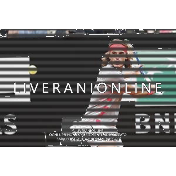 Roma 18/05/2019 - INTERNAZIONALI BNL D\' Italia 2019 - maschili - Stefanos Tsitsipas vs Rafael Nadal - nella foto: Stefanos Tsitsipas ©Claudio Zamagni/Agenzia Aldo Liverani s.a.s. Stefanos Tsitsipas during the semi-finals match between Stefanos Tsitsipas and Rafael Nadal at the The Internazionali BNL d\'Italia 2019 at Foro Italico on May 18, 2019 in Rome, Italy. Photo Credit by Claudio Zamagni-Aldo Liverani Photo Agency / AGENZIA ALDO LIVERANI SAS