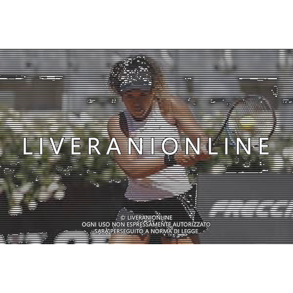 Roma 16/05/2019 - INTERNAZIONALI BNL D\' Italia 2019 - Naomi Osaka vs Dominika Cibulkova - nella foto: Naomi Osaka ©Claudio Zamagni/Agenzia Aldo Liverani s.a.s. Naomi Osaka during the match between Naomi Osaka and Dominika Cibulkova at the The Internazionali BNL d\'Italia 2019 at Foro Italico on May 16, 2019 in Rome, Italy. Photo Credit by Claudio Zamagni-Aldo Liverani Photo Agency / AGENZIA ALDO LIVERANI SAS