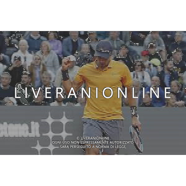 Roma 16/05/2019 - INTERNAZIONALI BNL D\' Italia 2019 - Borna Coric vs Roger Federer - nella foto: Esultanza Borna Coric ©Claudio Zamagni/Agenzia Aldo Liverani s.a.s. Borna Coric during the match between Borna Coric and Roger Federerat the The Internazionali BNL d\'Italia 2019 at Foro Italico on May 16, 2019 in Rome, Italy. Photo Credit by Claudio Zamagni-Aldo Liverani Photo Agency / AGENZIA ALDO LIVERANI SAS