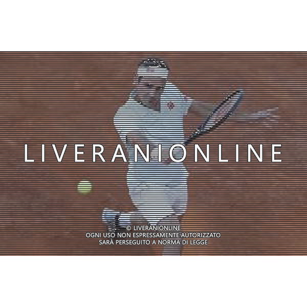 Roma 16/05/2019 - INTERNAZIONALI BNL D\' Italia 2019 - Borna Coric vs Roger Federer - nella foto: Roger Federer ©Claudio Zamagni/Agenzia Aldo Liverani s.a.s. Roger Federer during the match between Borna Coric and Roger Federerat the The Internazionali BNL d\'Italia 2019 at Foro Italico on May 16, 2019 in Rome, Italy. Photo Credit by Claudio Zamagni-Aldo Liverani Photo Agency / AGENZIA ALDO LIVERANI SAS